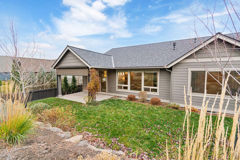Tiny photo for 3127 NW Hidden Ridge Drive, Bend, OR 97703 (MLS # 220212287)