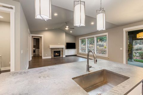 Tiny photo for 3127 NW Hidden Ridge Drive, Bend, OR 97703 (MLS # 220212287)