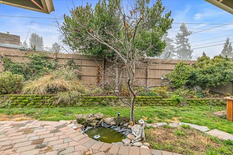 Tiny photo for 780 Oakway Circle, Ashland, OR 97520 (MLS # 220213353)