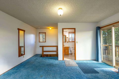 Tiny photo for 402 Claremont Drive, Madras, OR 97741 (MLS # 220213002)