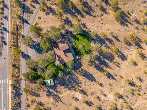 Tiny photo for 402 Claremont Drive, Madras, OR 97741 (MLS # 220213002)