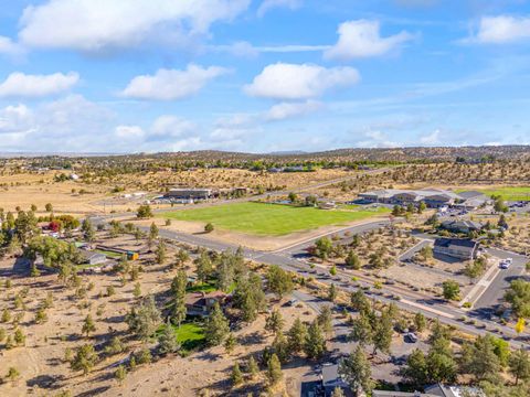 Tiny photo for 402 Claremont Drive, Madras, OR 97741 (MLS # 220213002)