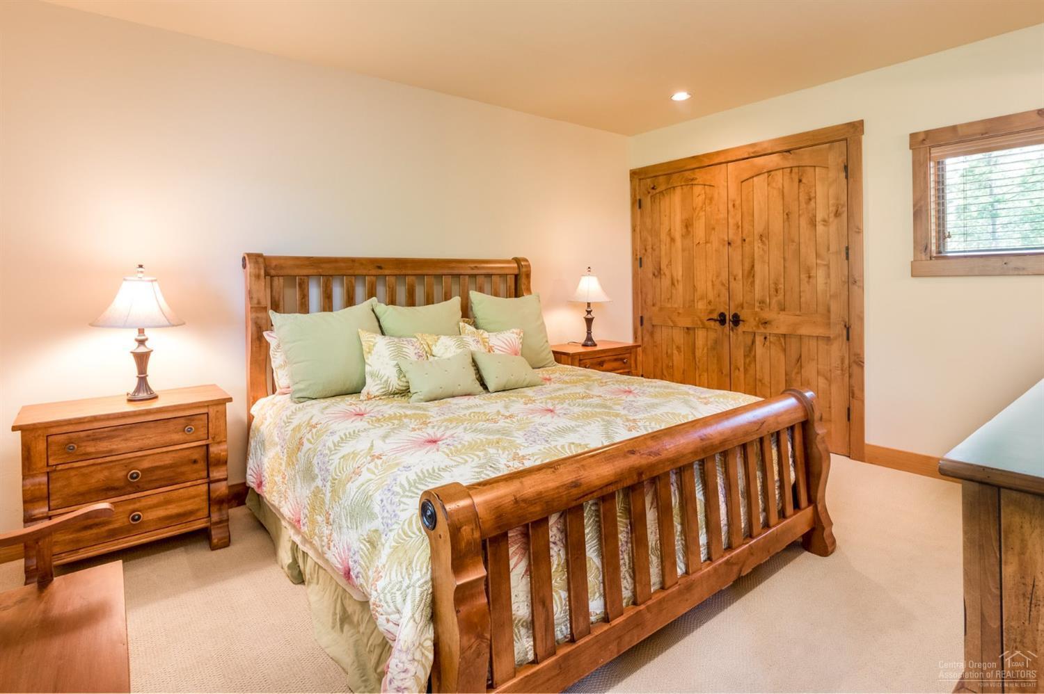 Fairway Crest Village - Residential