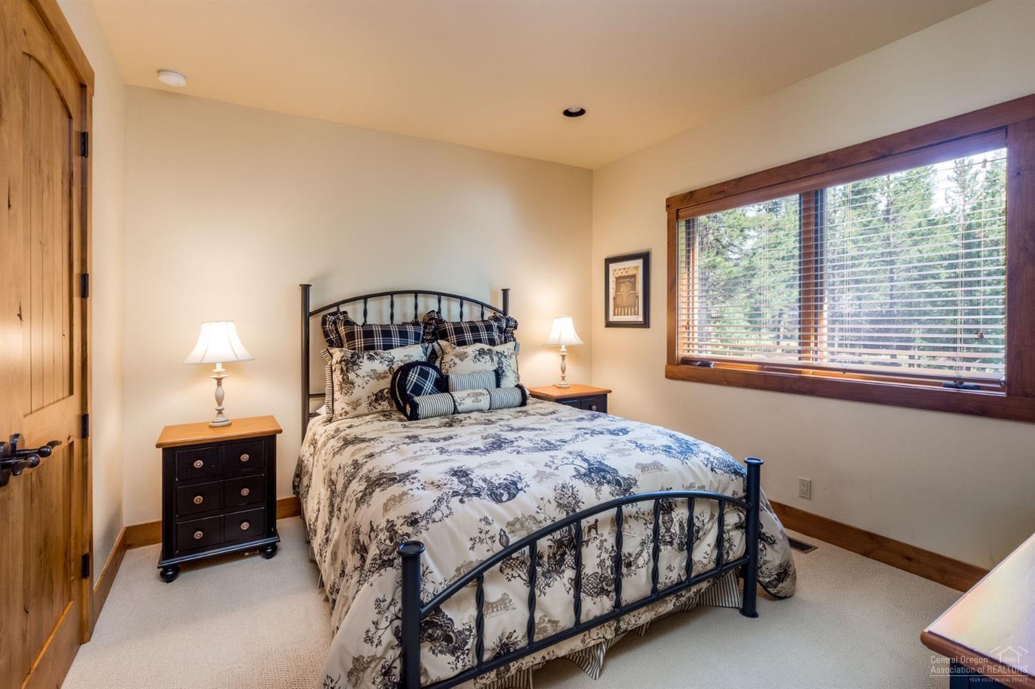 Fairway Crest Village - Residential