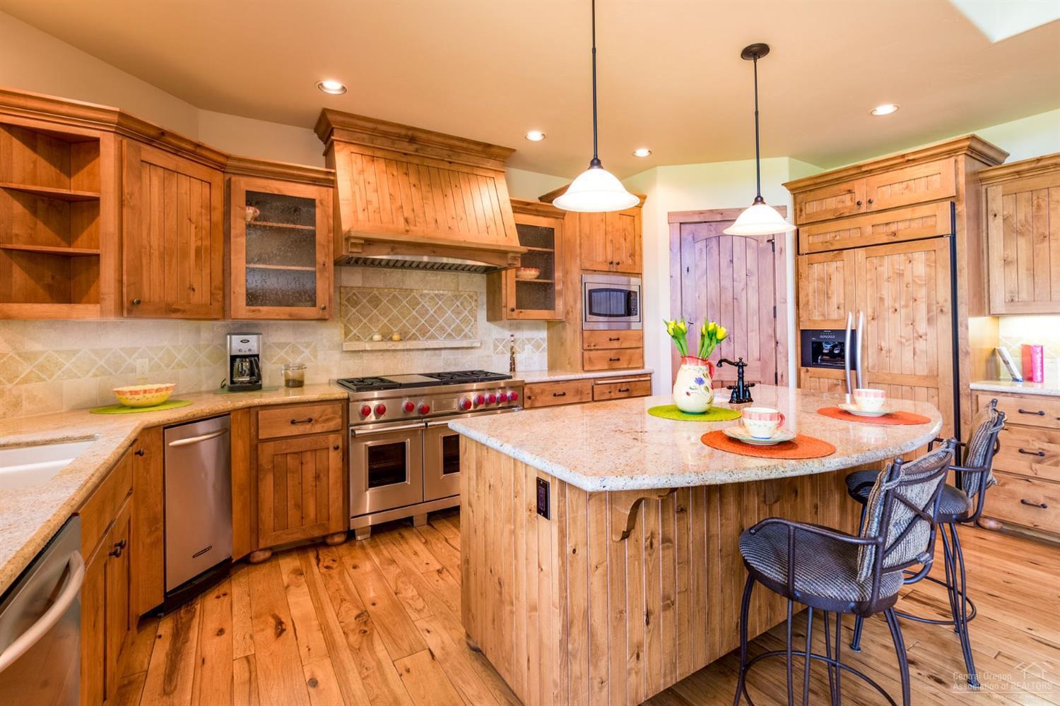 Fairway Crest Village - Residential