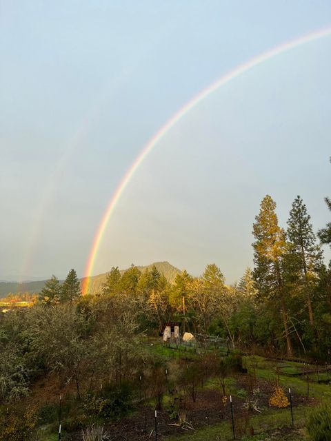 Tiny photo for 2587 Woodland Park Road, Grants Pass, OR 97527 (MLS # 220214321)