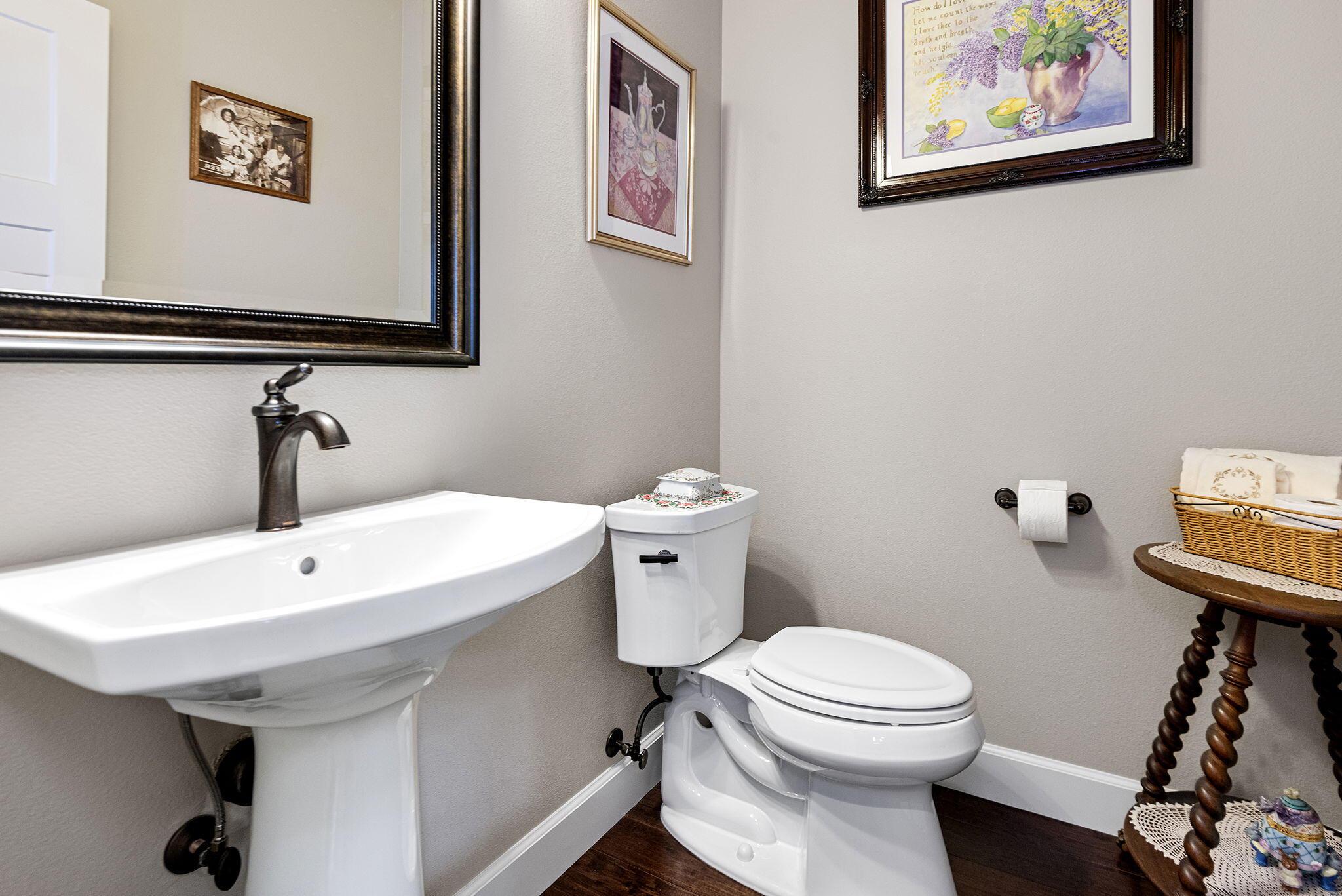 Eagle Crest - Residential