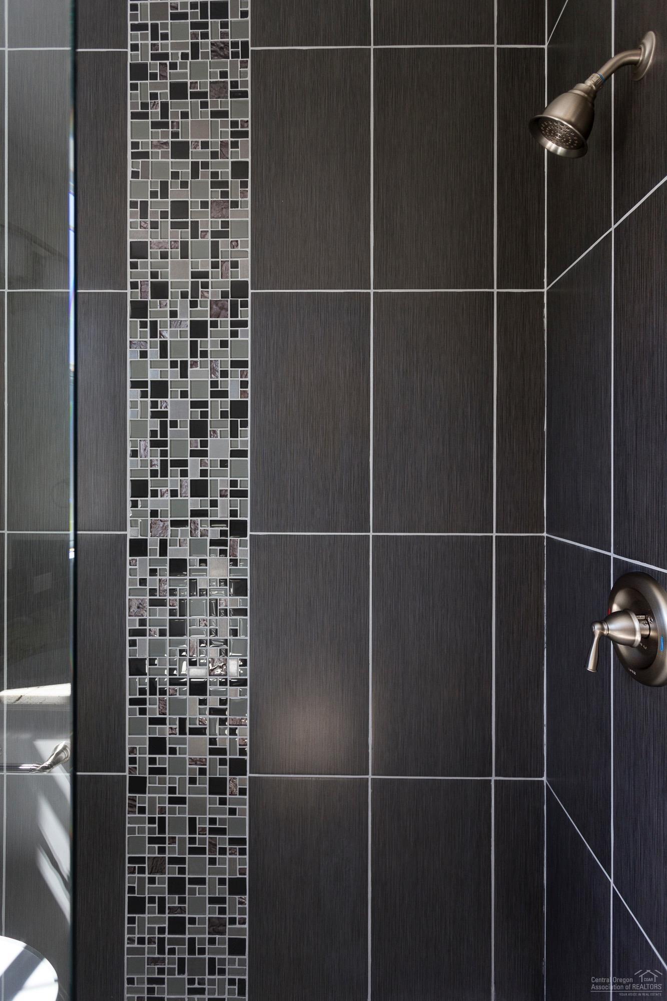 Ni Lah Sha Village - Residential