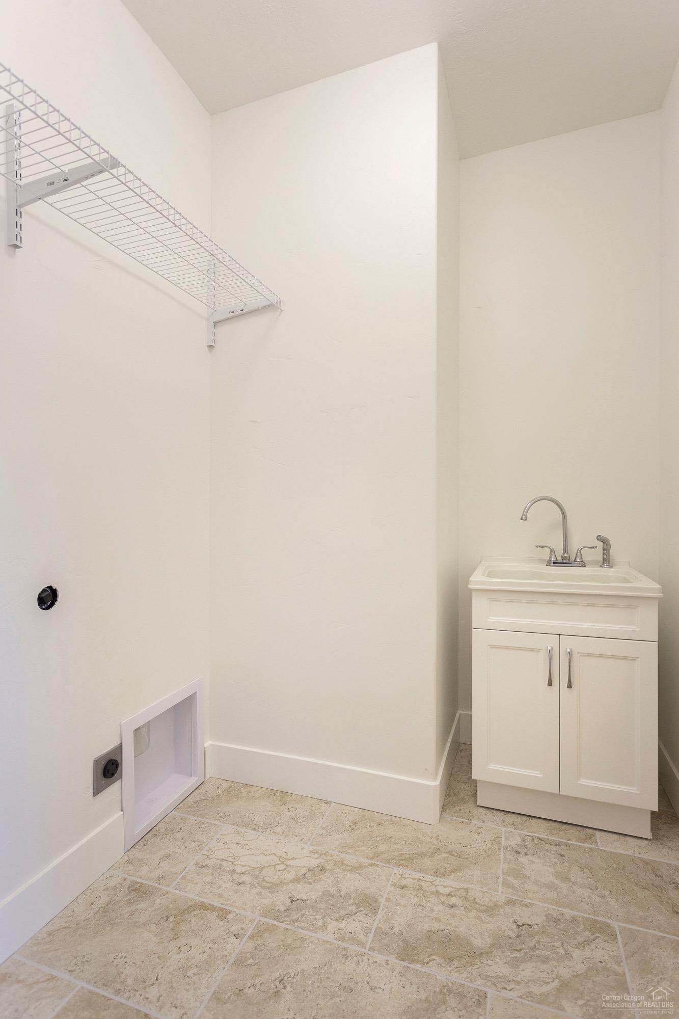 Ni Lah Sha Village - Residential