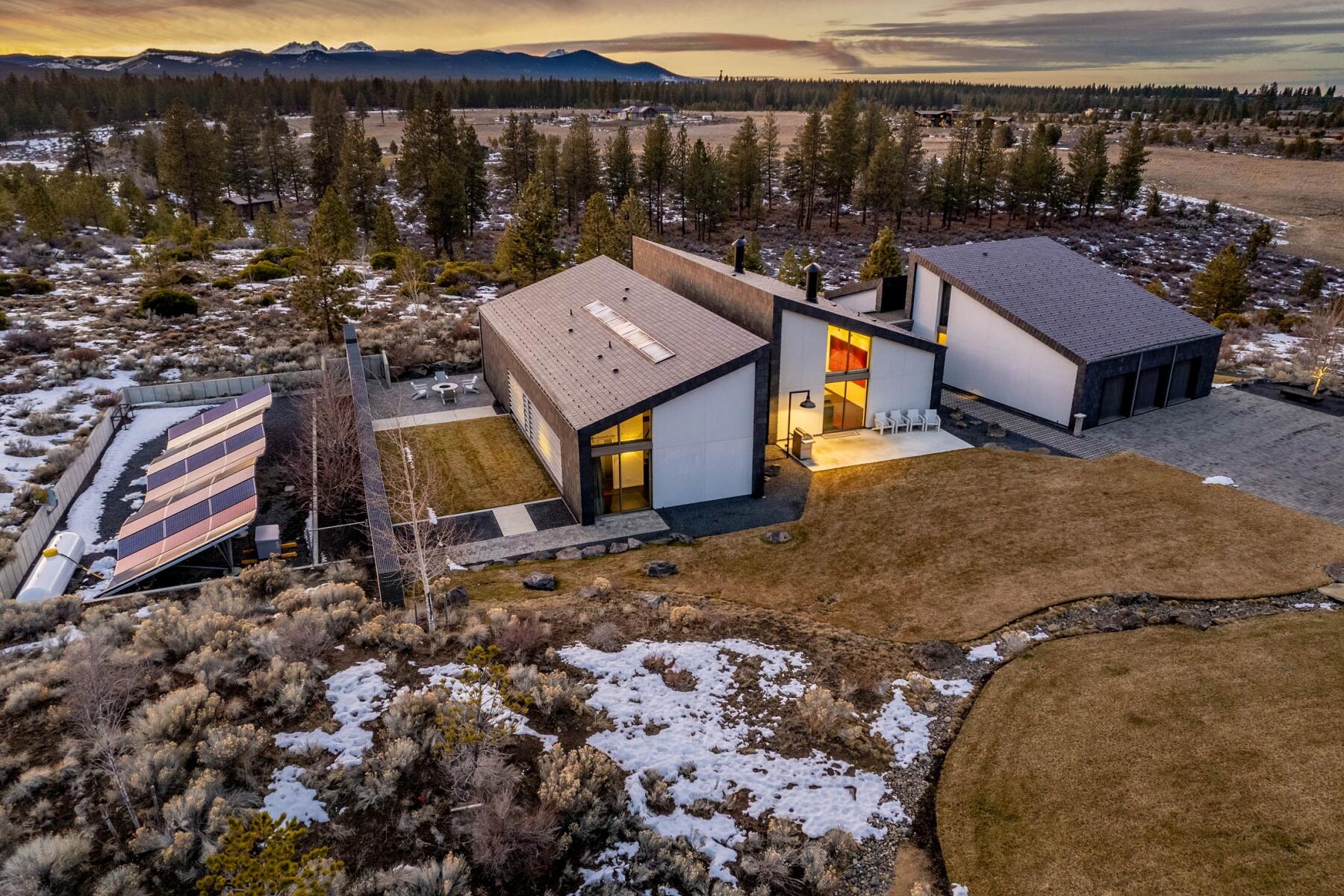 The Highlands at Broken Top - Residential