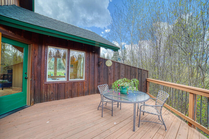 Metolius Meadows - Residential