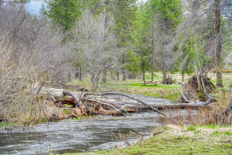 Metolius Meadows - Residential