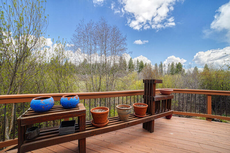 Metolius Meadows - Residential