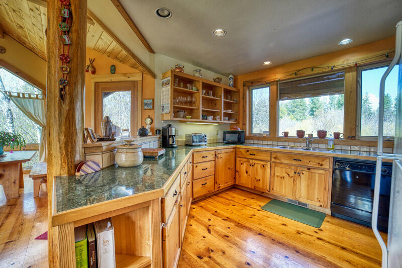 Metolius Meadows - Residential