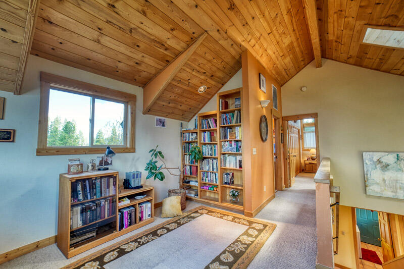 Metolius Meadows - Residential