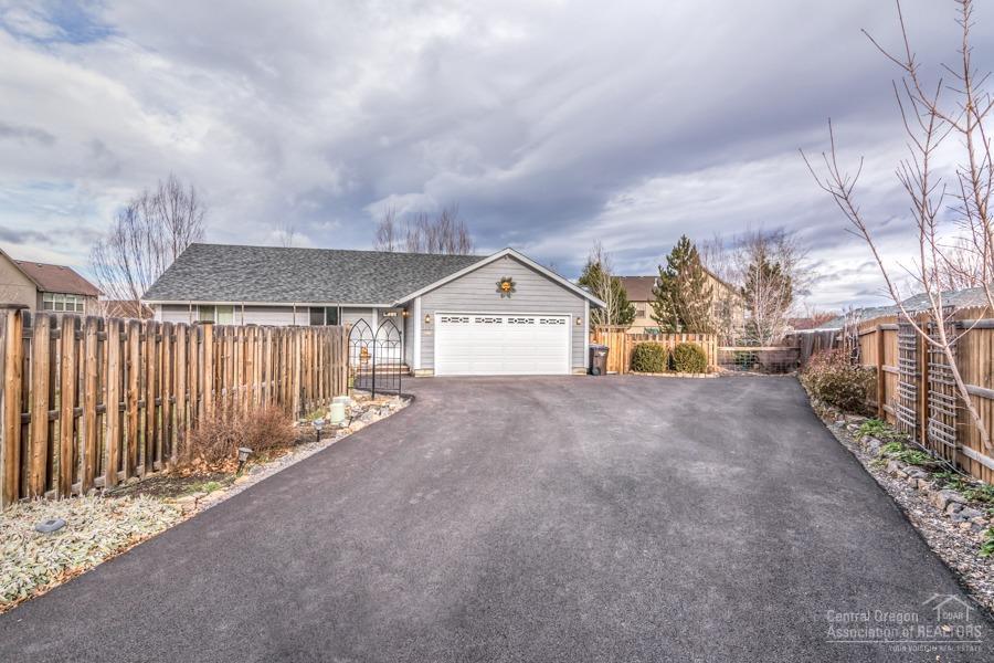 Obsidian Meadows - Residential