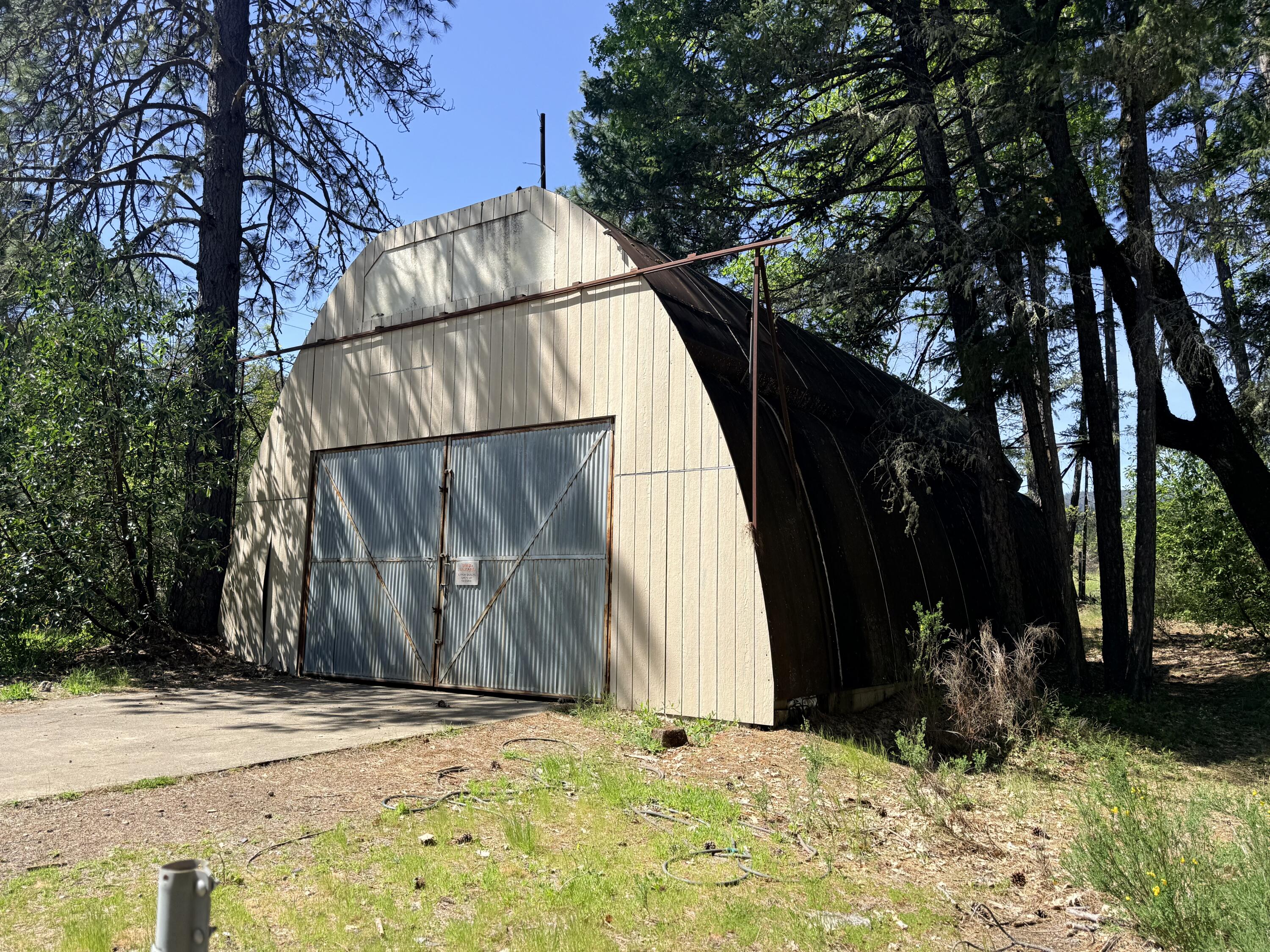 912 N Old Stage Road