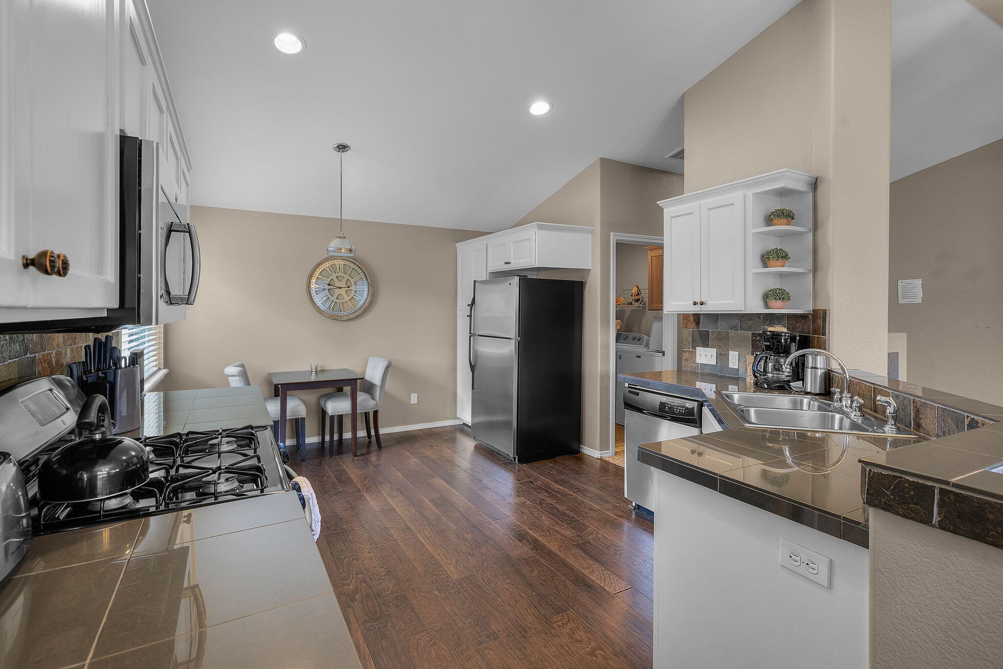 Elkhorn Estates - Residential