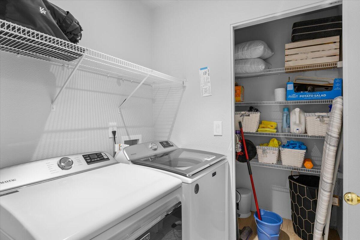 Townhomes At Oak Court Phases 1, 2, 3And 4 - Residential