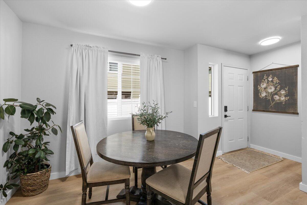 Townhomes At Oak Court Phases 1, 2, 3And 4 - Residential