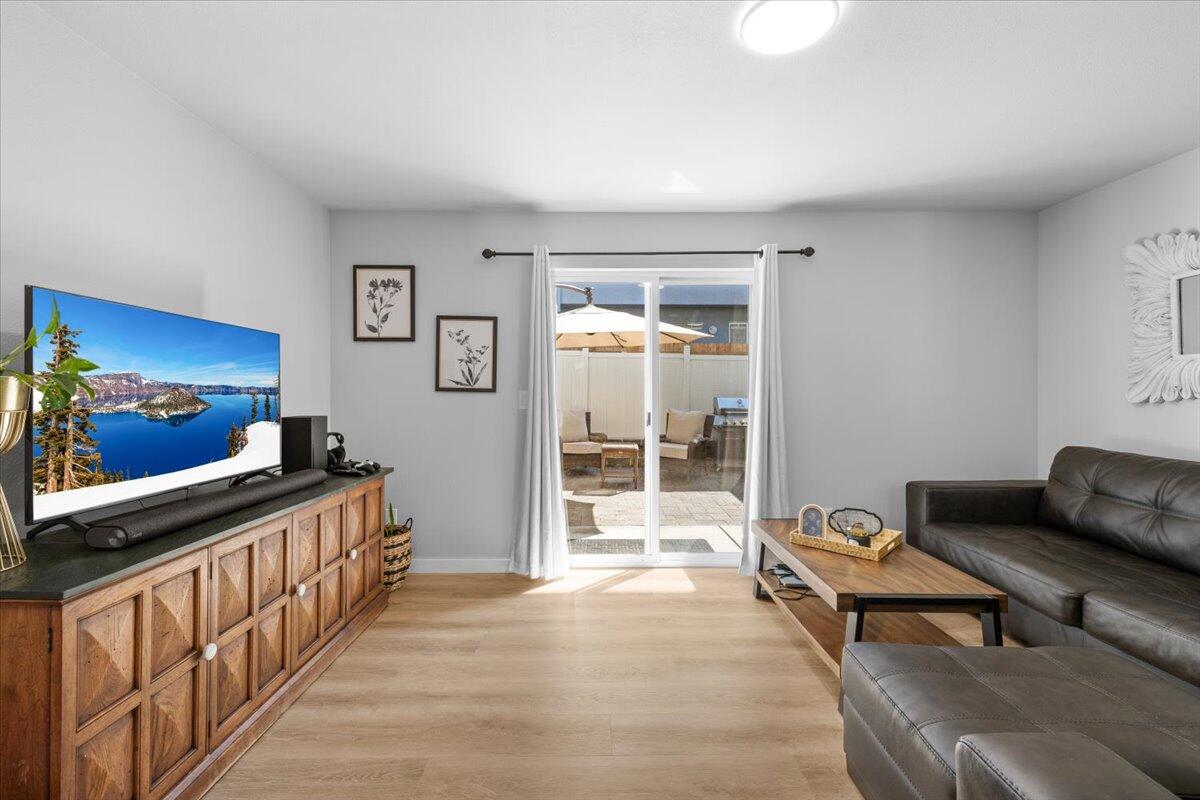 Townhomes At Oak Court Phases 1, 2, 3And 4 - Residential