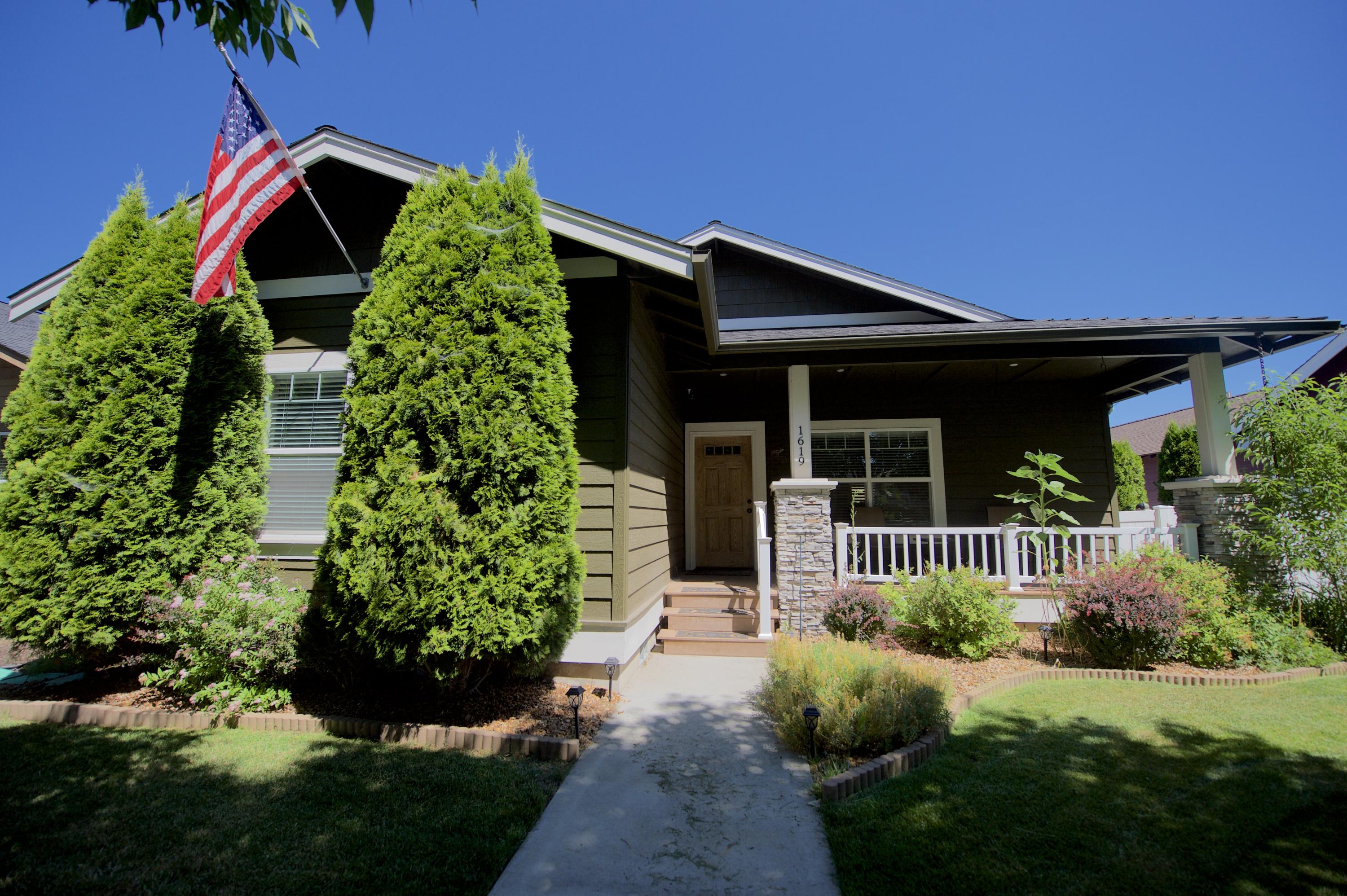 Canyon Rim Village - Residential