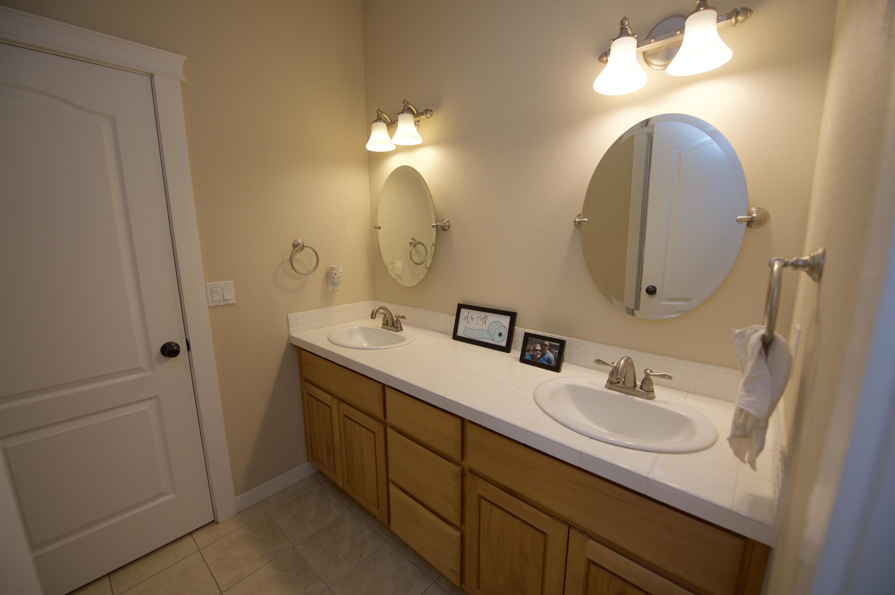 Canyon Rim Village - Residential