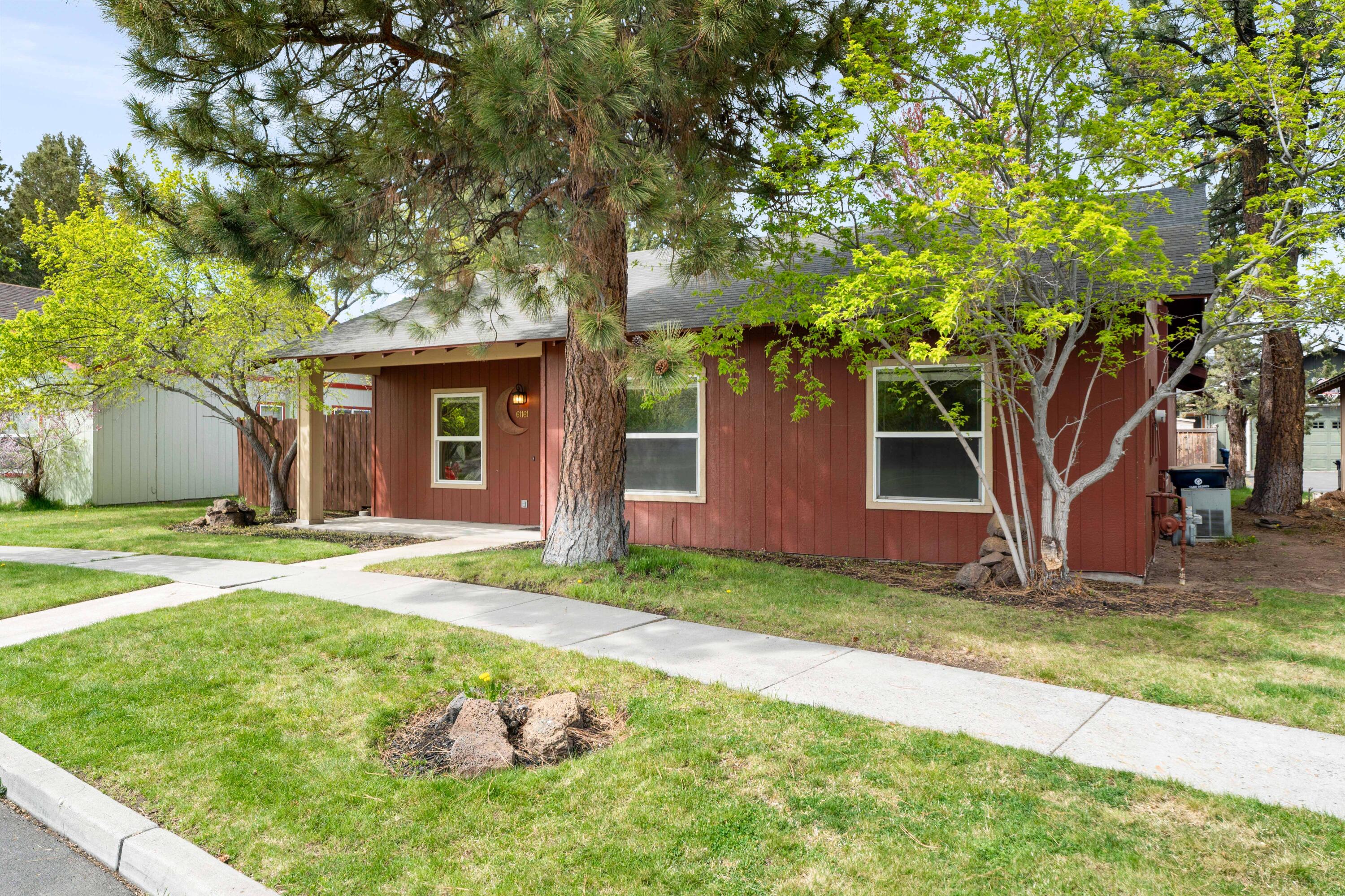 Larkspur - Residential