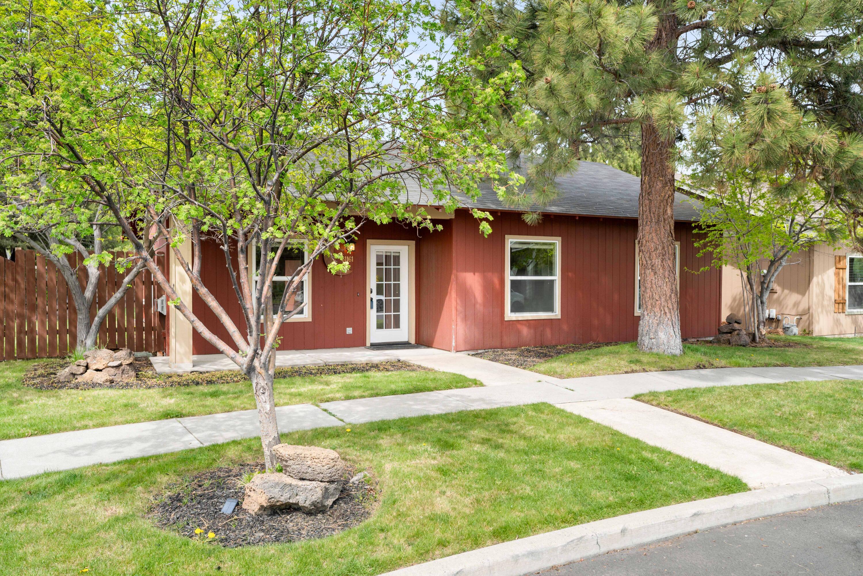 Larkspur - Residential