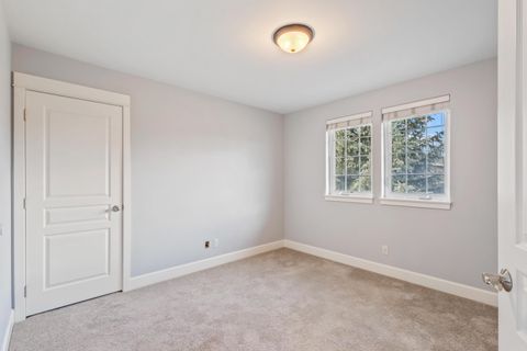 Tiny photo for 20174 Archie Briggs Road, Bend, OR 97703 (MLS # 220217014)