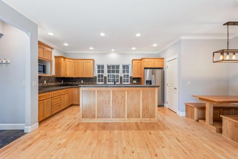 Tiny photo for 20174 Archie Briggs Road, Bend, OR 97703 (MLS # 220217014)