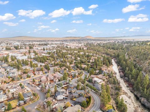 Tiny photo for 20174 Archie Briggs Road, Bend, OR 97703 (MLS # 220217014)