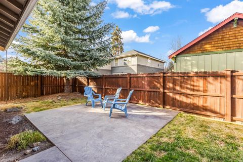 Tiny photo for 20174 Archie Briggs Road, Bend, OR 97703 (MLS # 220217014)