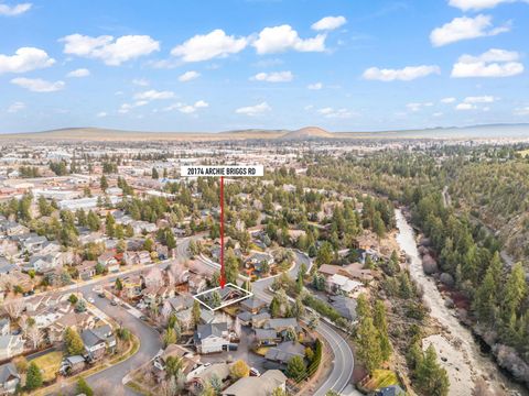 Tiny photo for 20174 Archie Briggs Road, Bend, OR 97703 (MLS # 220217014)
