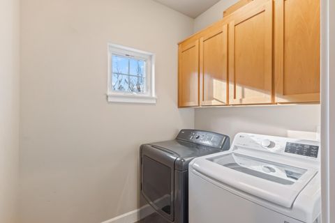 Tiny photo for 20174 Archie Briggs Road, Bend, OR 97703 (MLS # 220217014)