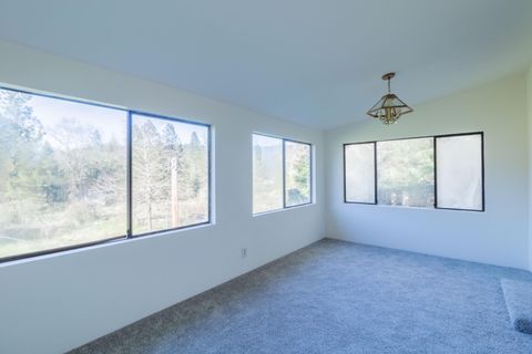Tiny photo for 230 Hussey Lane, Grants Pass, OR 97527 (MLS # 220217357)