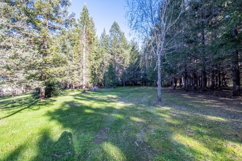 Tiny photo for 230 Hussey Lane, Grants Pass, OR 97527 (MLS # 220217357)