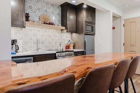 18575 SW Century Drive 2123/2124 Bend OR 97702