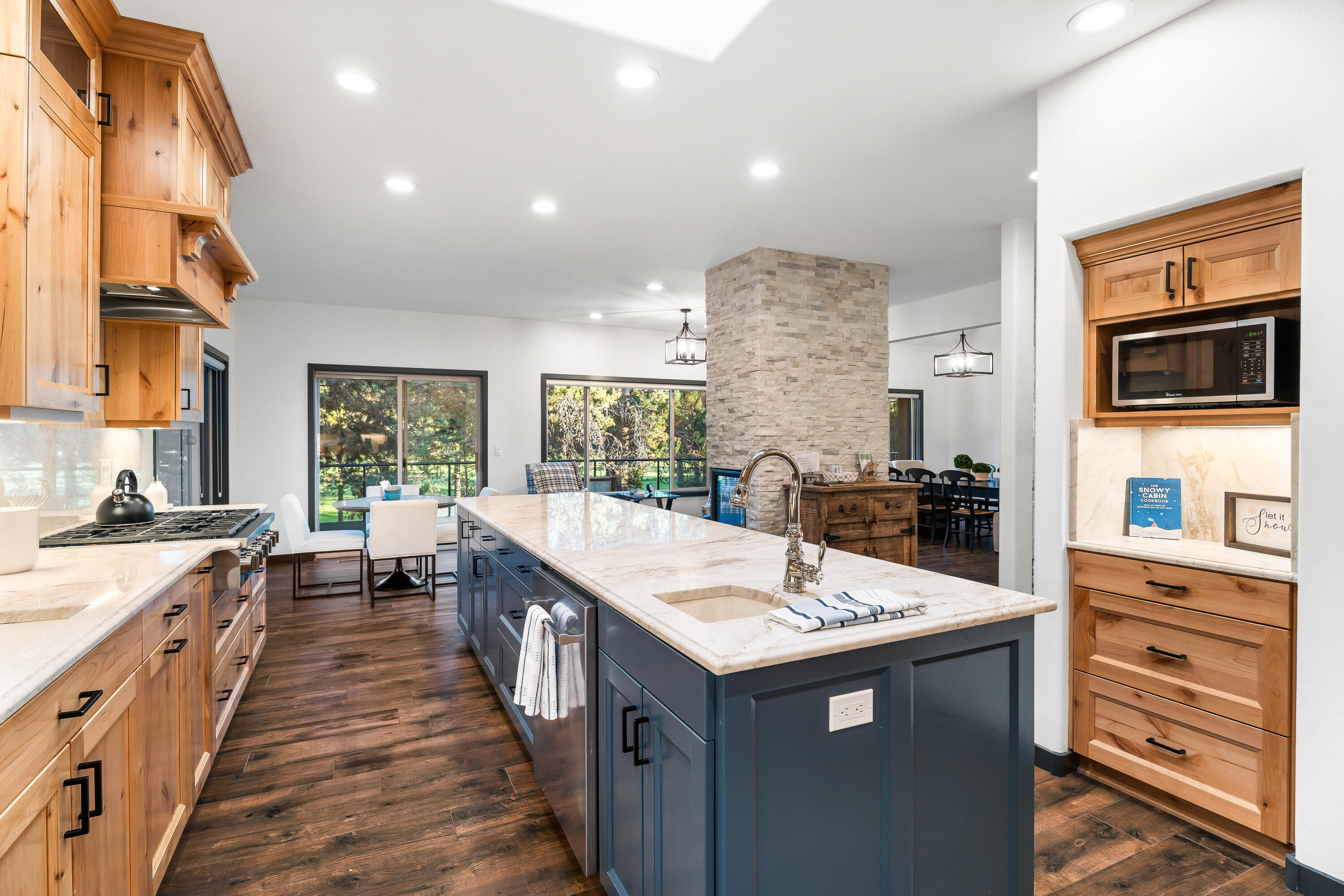 Fairway Point Villag - Residential