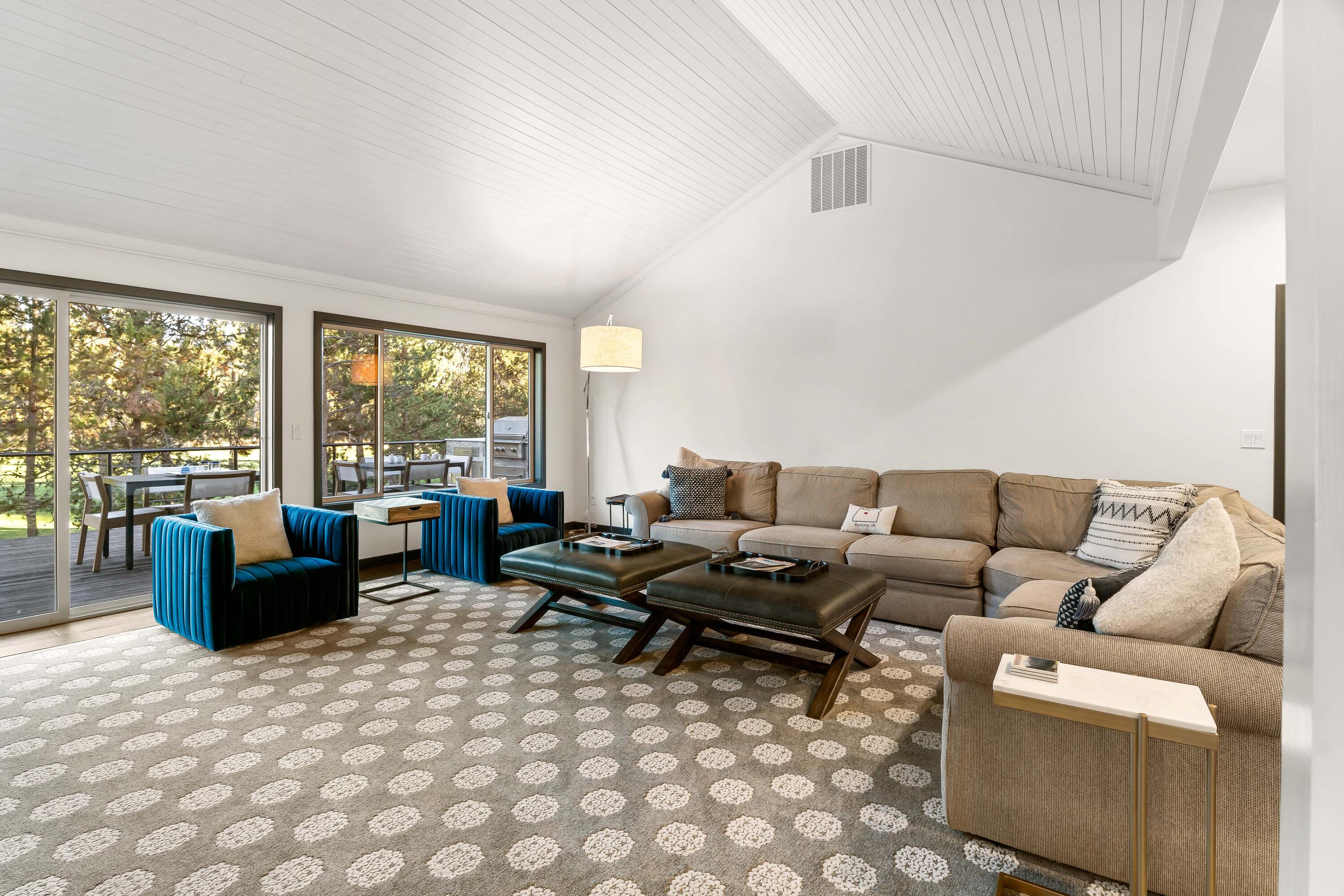 Fairway Point Villag - Residential