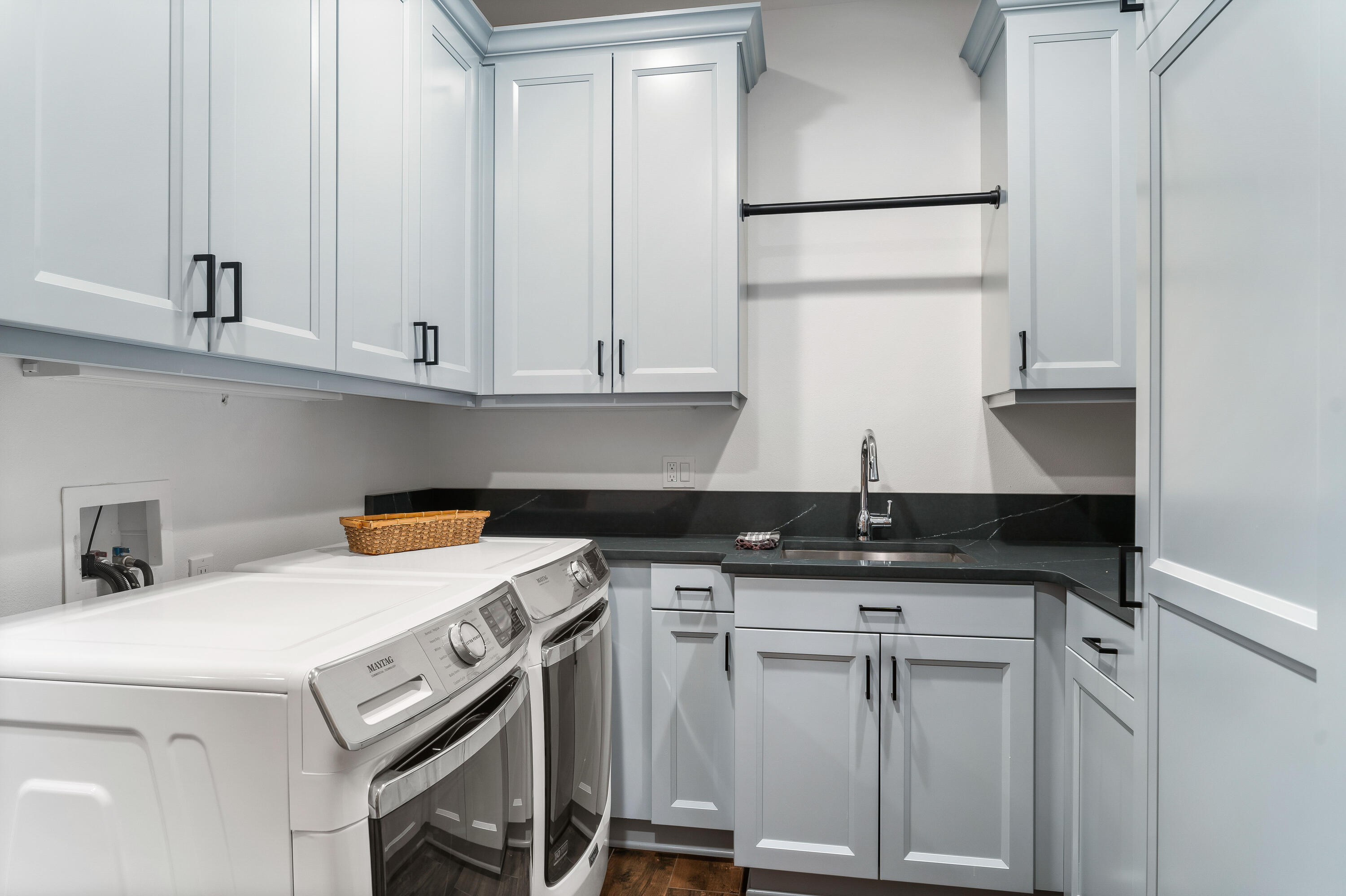 Fairway Point Villag - Residential