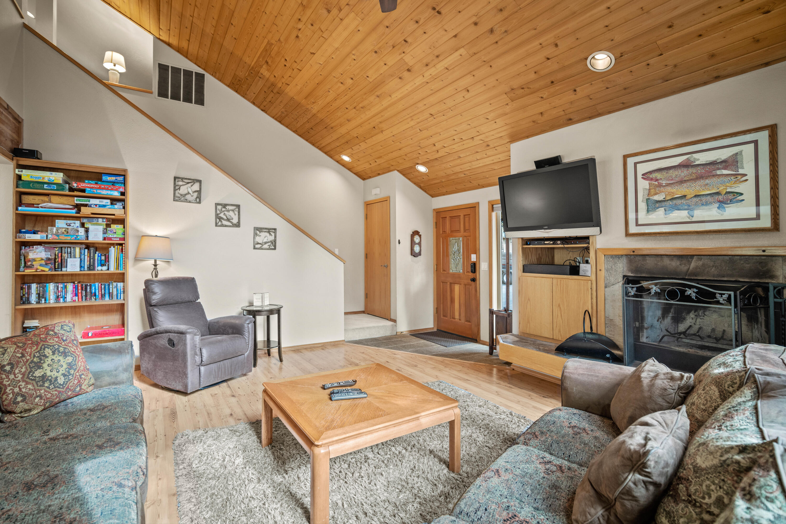 18118 Ashwood Lane