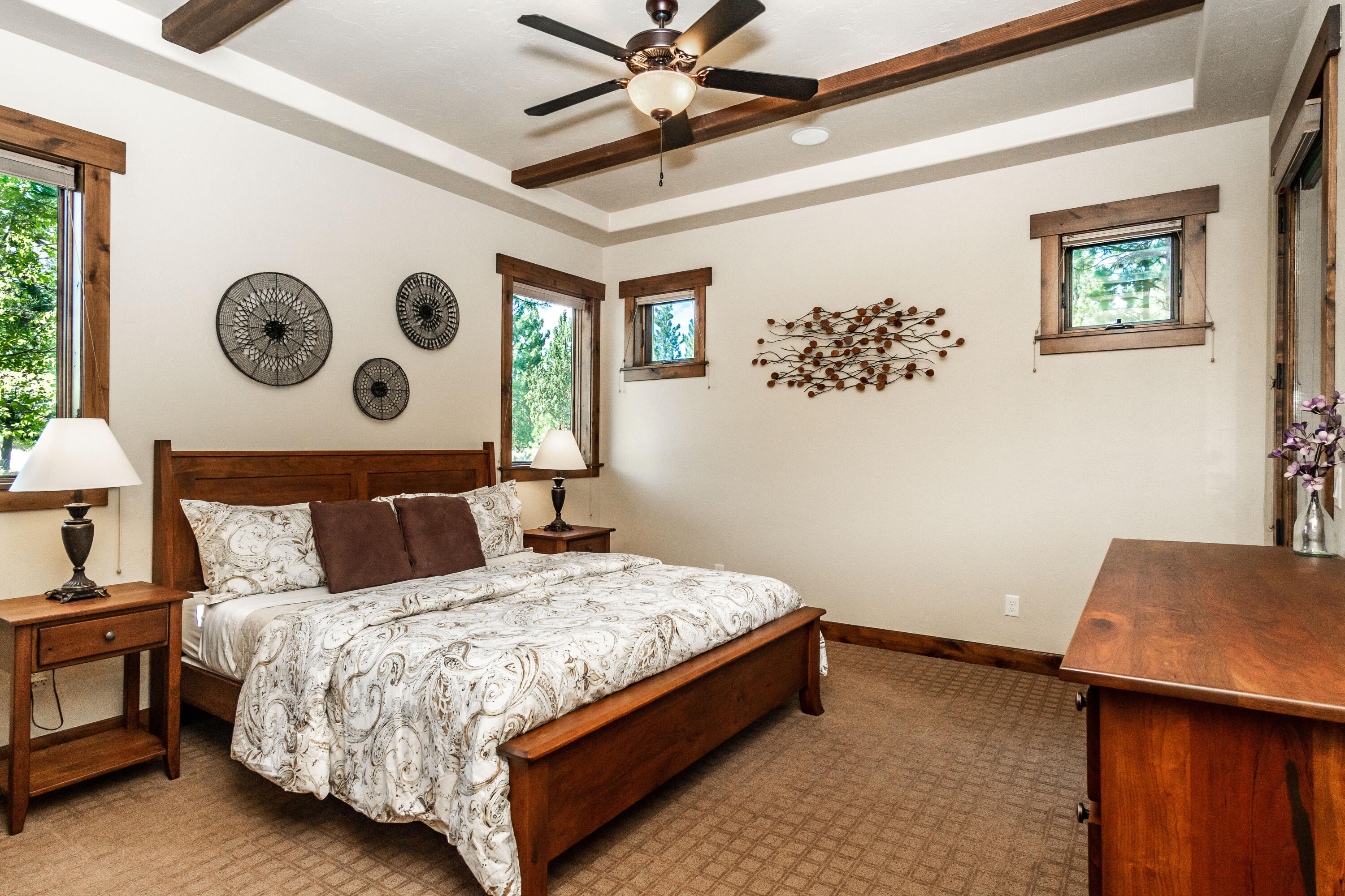 Three Pines - Residential