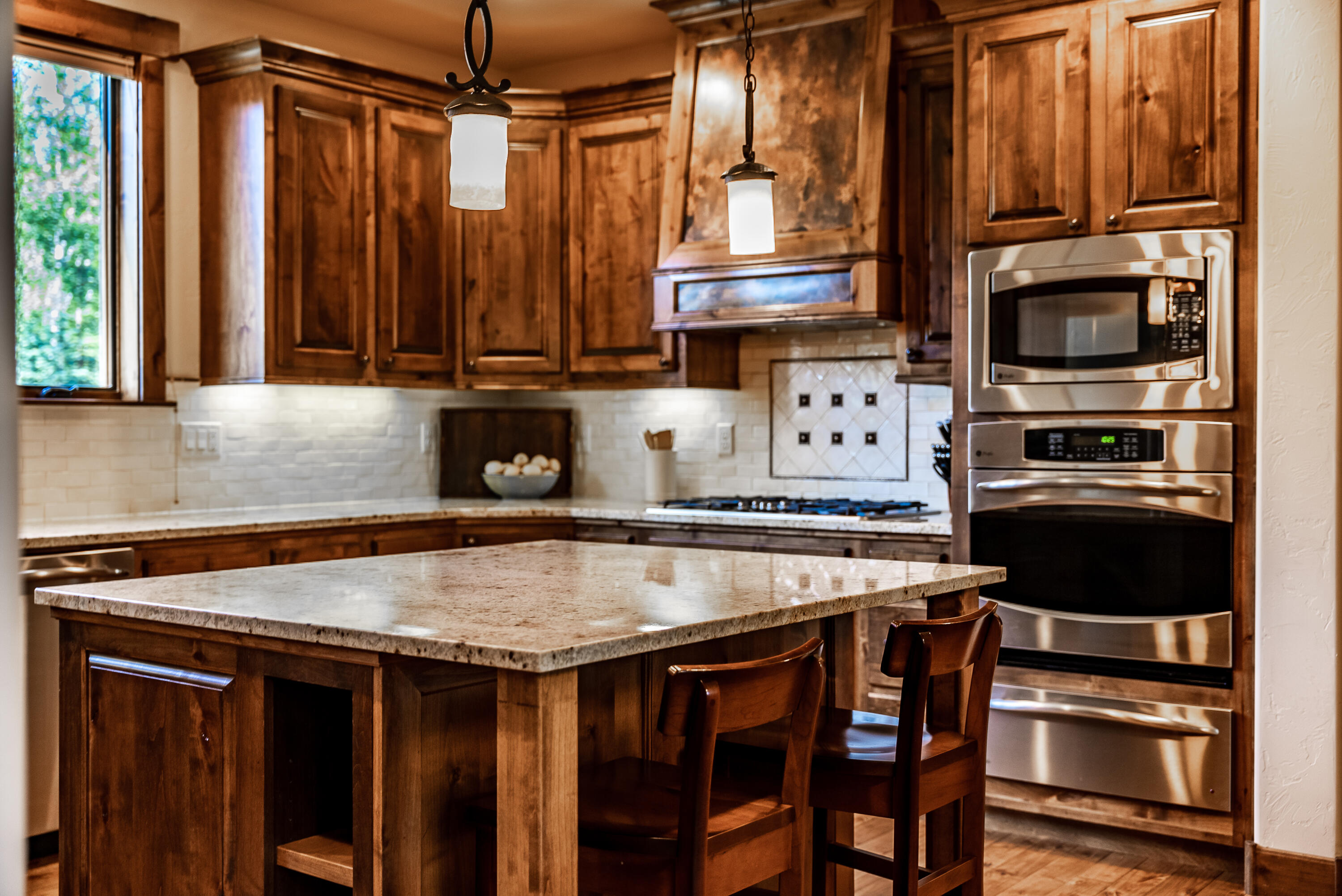 Three Pines - Residential