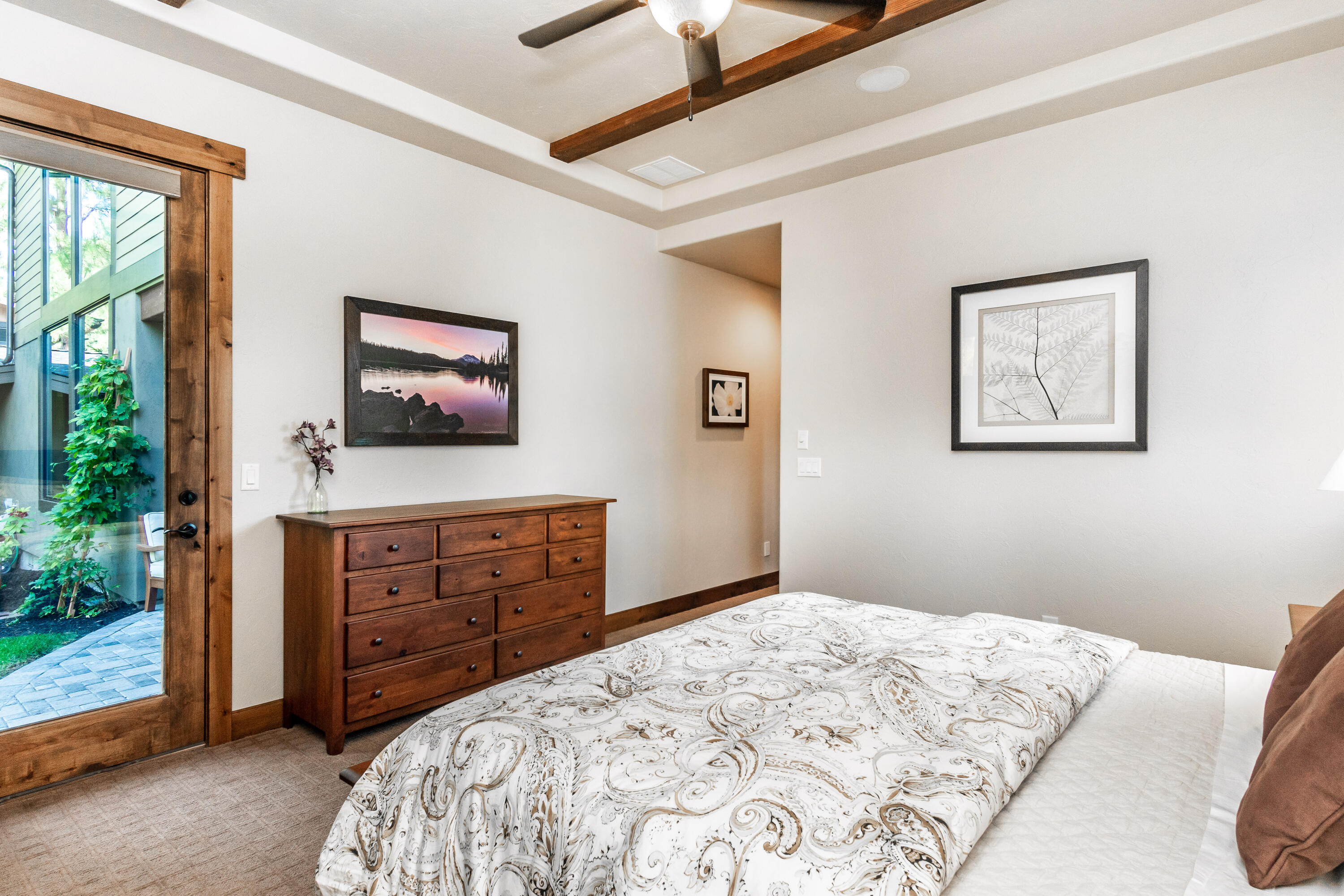 Three Pines - Residential