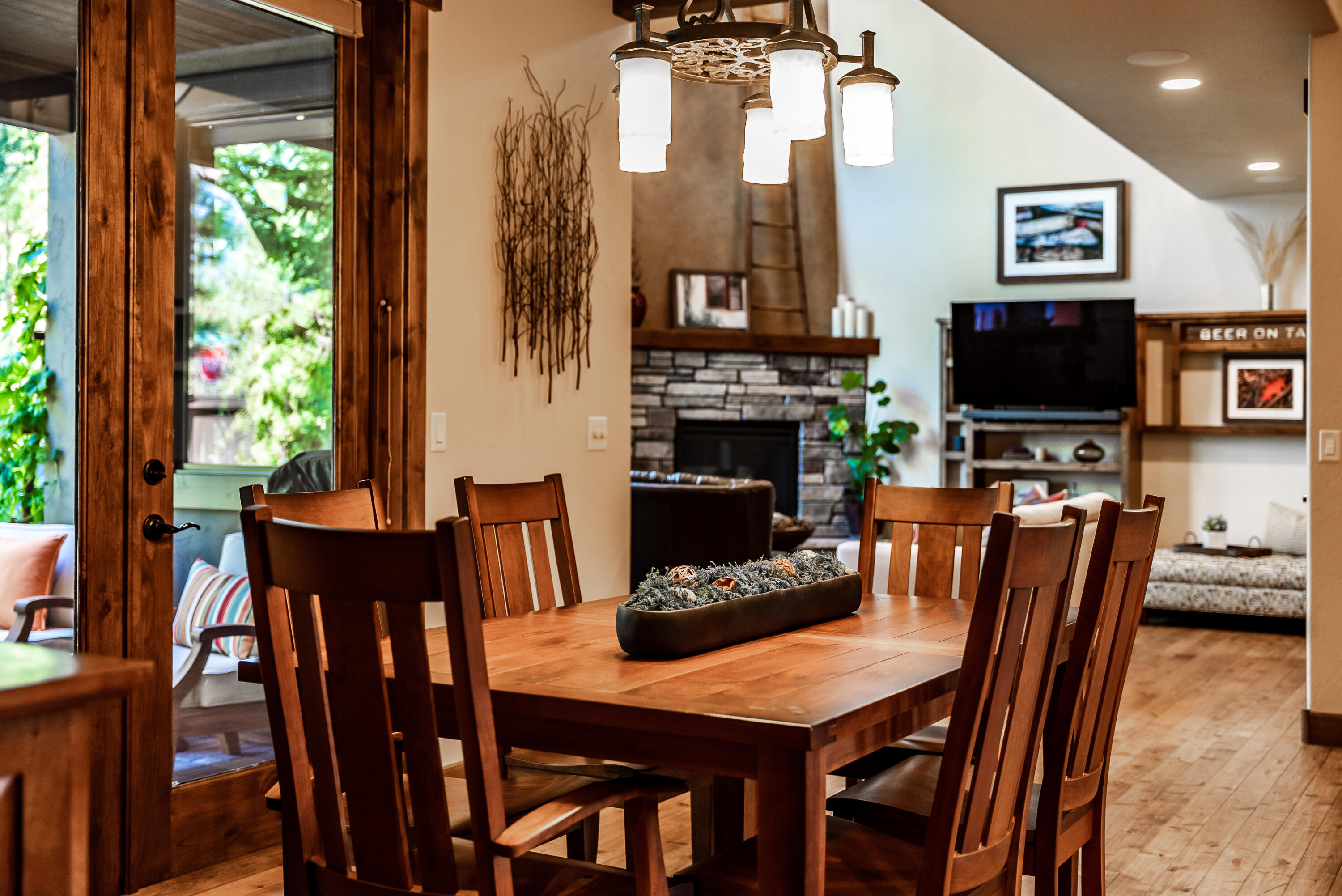 Three Pines - Residential