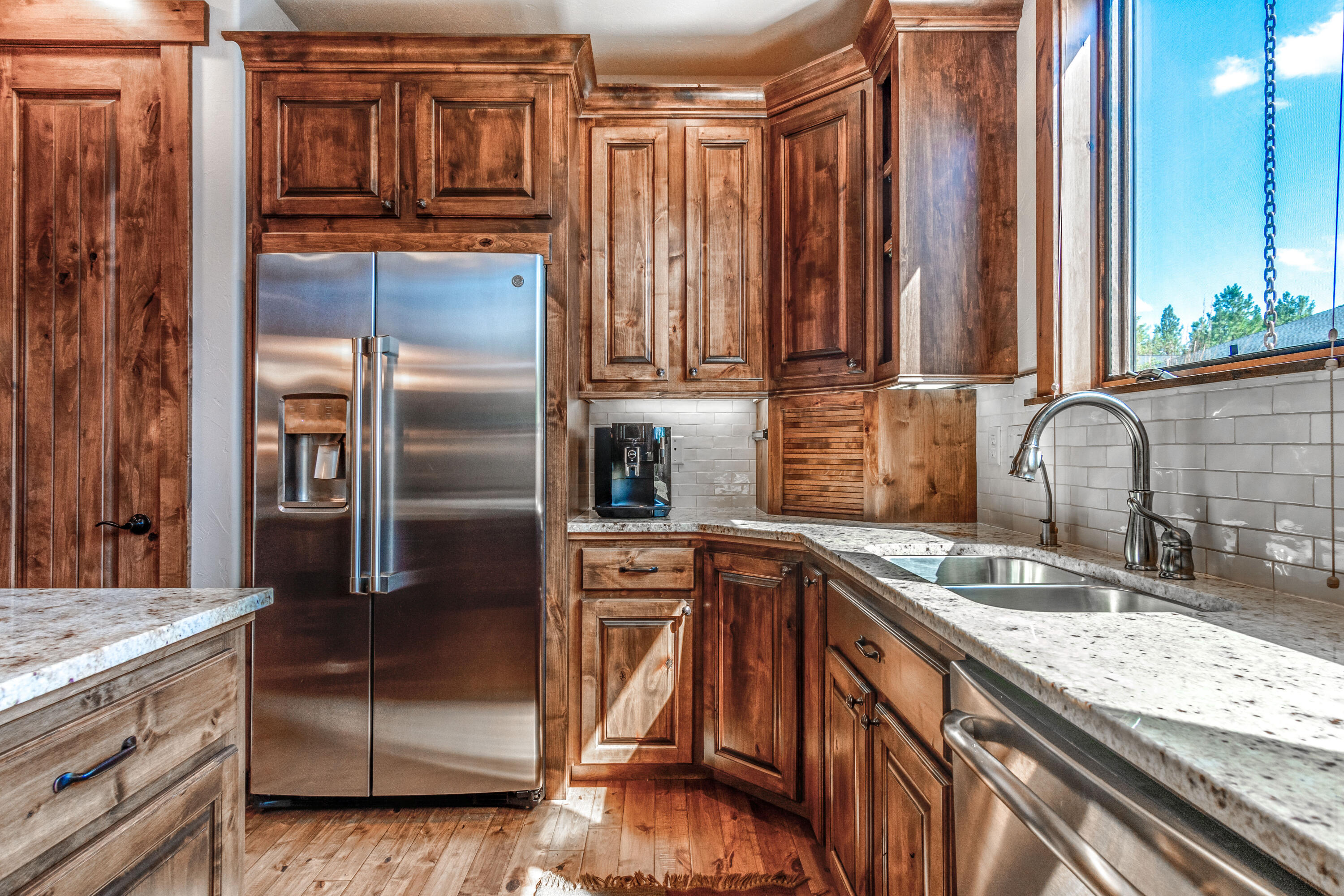 Three Pines - Residential