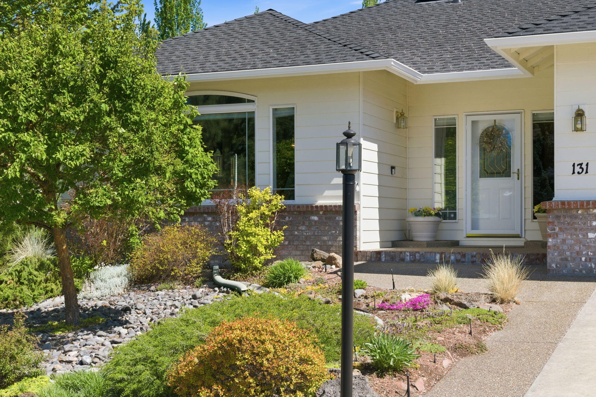 131 SE Airpark Drive