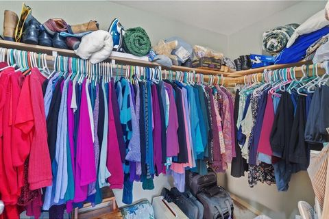 Tiny photo for 1116 SW Spruce Street, Grants Pass, OR 97526 (MLS # 220215173)