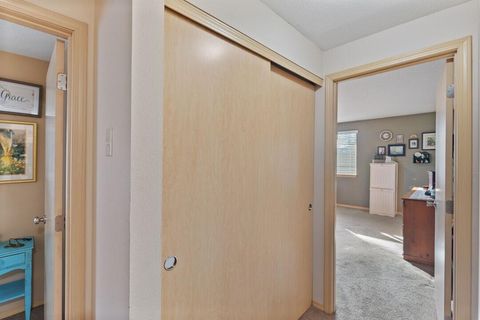 Tiny photo for 1116 SW Spruce Street, Grants Pass, OR 97526 (MLS # 220215173)